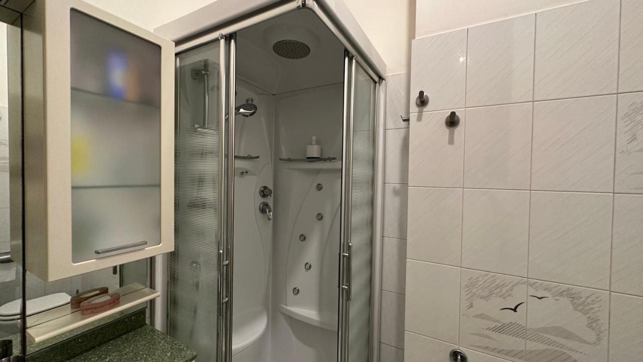 Dehomes - Two Bedrooms, Terrace, Wi-Fi, Tram To Centre & Rho Fiera Μιλάνο Εξωτερικό φωτογραφία