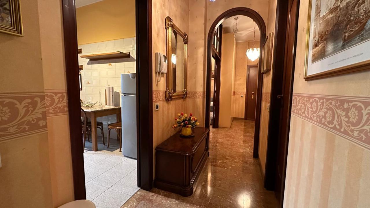 Dehomes - Two Bedrooms, Terrace, Wi-Fi, Tram To Centre & Rho Fiera Μιλάνο Εξωτερικό φωτογραφία